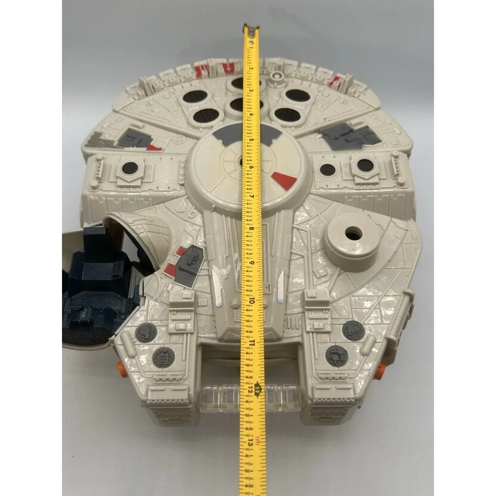 2011 Hasbro Star Wars Galactic Heroes Millennium Falcon Spaceship‎ Incomplete